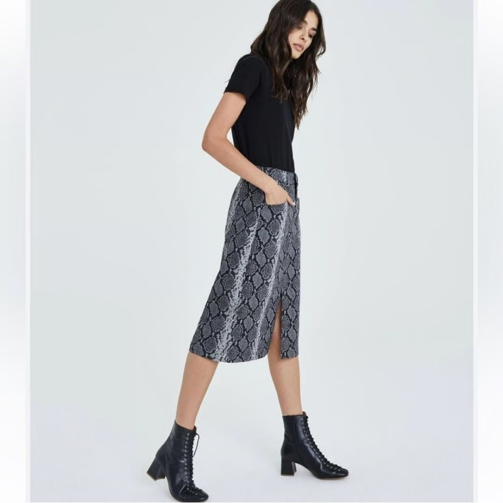 NEW AG Adriano Goldschmied The Kory X Snakeskin Pencil Skirt Size 25